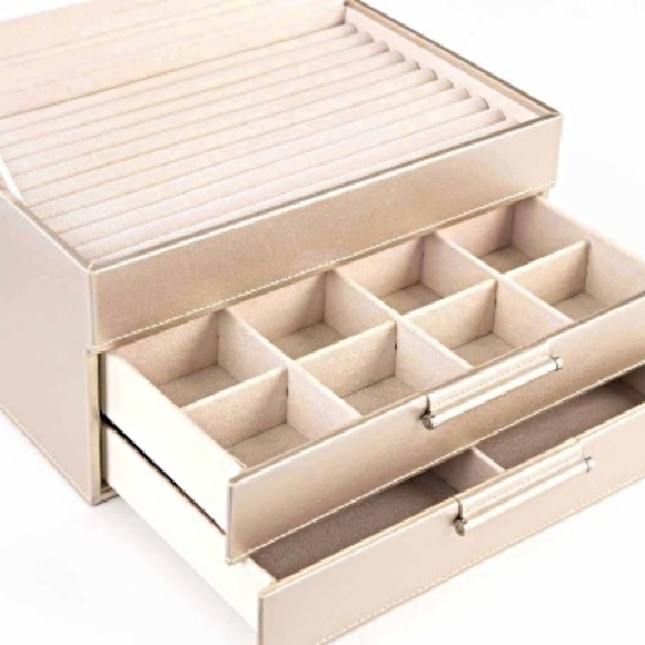 Wolf Jewelry Box /JTV - Picture 3 of 4